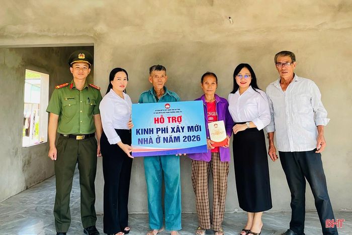 Từ đầu năm đến nay, phường Sông Trí đã hỗ trợ trên 1,5 tỷ đồng để triển khai hỗ trợ xây dựng, sửa chữa cho các hộ dân có hoàn cảnh khó khăn.