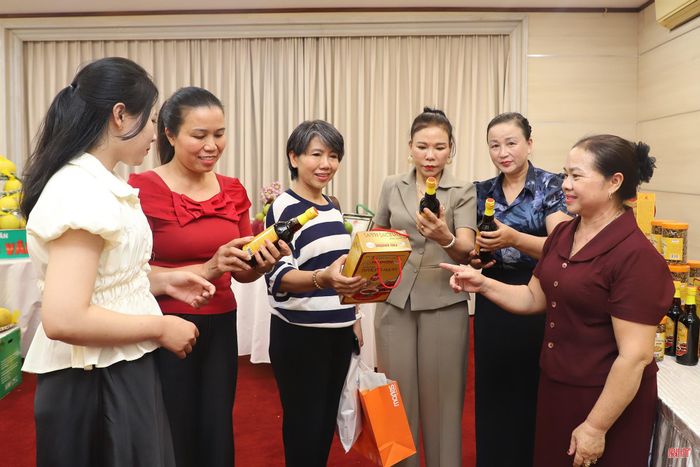 Hôm nay (30/9), hội nghị kết nối giao thương giữa các nhà cung cấp với doanh nghiệp xuất khẩu và tổ chức xúc tiến thương mại khu vực Bắc Trung Bộ được tổ chức tại Hà Tĩnh trong khuôn khổ chương trình cấp quốc gia về xúc tiến thương mại năm 2026.