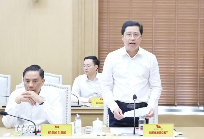 Bí thư Tỉnh ủy Lào Cai Dương Quốc Huy phát biểu tại buổi làm việc. (Ảnh: Tuấn Anh/TTXVN)