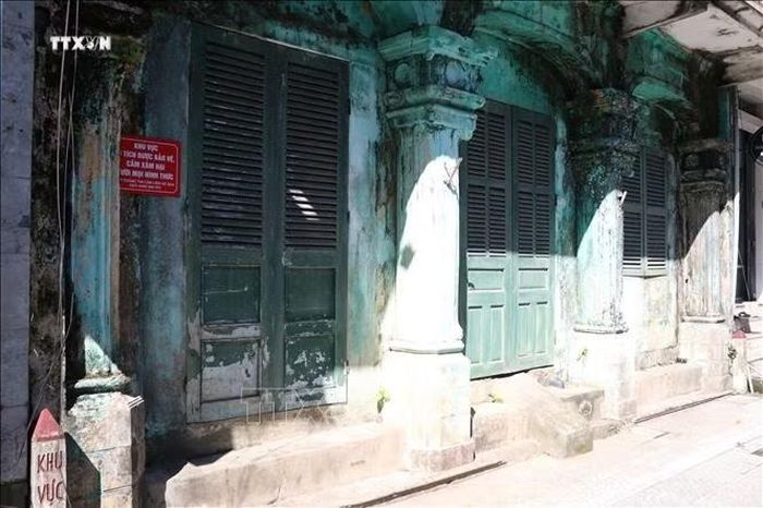 Di tích lịch sử Tòa soạn Tiếng Dân "mòn mỏi" chờ được trùng tu suốt 5 năm qua.