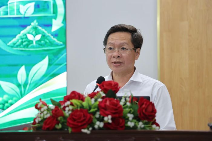 Ông Hồ Trúc Thanh, Phó Giám đốc Sở NN&MT TP Hồ Chí Minh, phát biểu tại hội thảo.