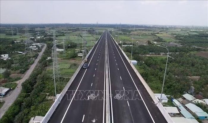 Đoạn tuyến qua thành phố Đồng Nai trên cao tốc Bến Lức - Long Thành đã hoàn thành, sẵn sàng thông xe.