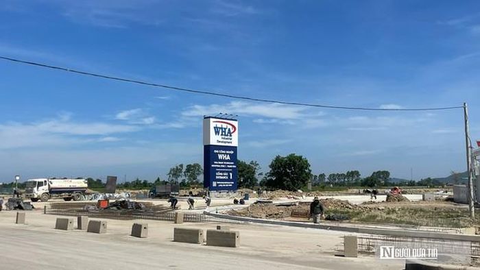 Khu công nghiệp WHA Smart Technology 1 - Thanh Hóa cũng đang được đẩy nhanh xây dựng.