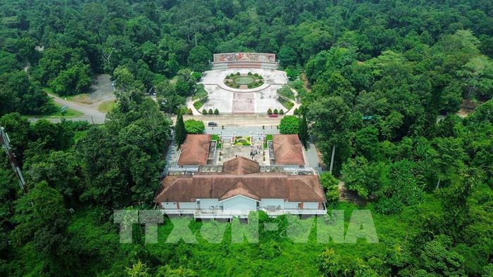 Di tích quốc gia đặc biệt Căn cứ Trung ương Cục miền Nam được Chính phủ phê duyệt Nhiệm vụ lập Quy hoạch bảo quản, tu bổ, phục hồi di tích, với phạm vi nghiên cứu khoảng 291,25 ha, quy mô lập quy hoạch khoảng 241,25 ha. Ảnh: Giang Phương - TTXVN