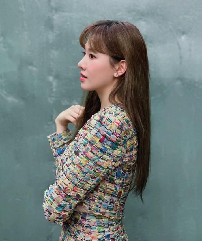 Hari Won đã đúng khi chọn tạm chia tay điện ảnh để tập trung sự nghiệp và tận hưởng cuộc sống hạnh phúc bên Trấn Thành. Ảnh: FBNV
