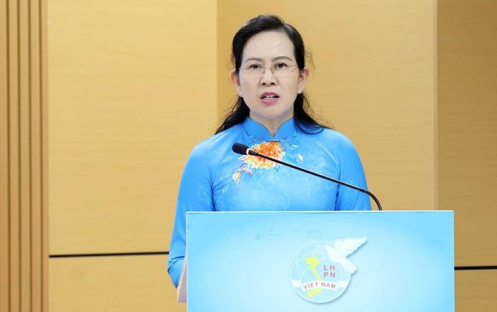 Bà Lê Thị Thủy, Ủy viên TU Đảng, Phó Chủ tịch Ủy ban Trung ương MTTQ Việt Nam, Chủ tịch Hội LHPN Việt Nam, phát biểu kết luận hội nghị