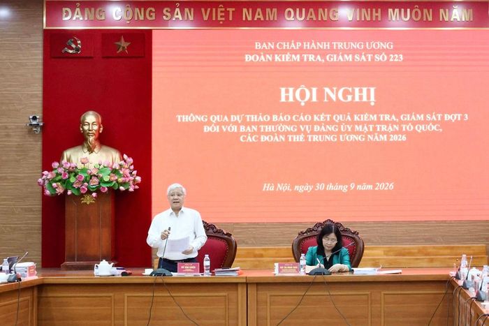 Ông Đỗ Văn Chiến, Ủy viên Bộ Chính trị, Phó Chủ tịch Thường trực Quốc hội, phát biểu kết luận hội nghị