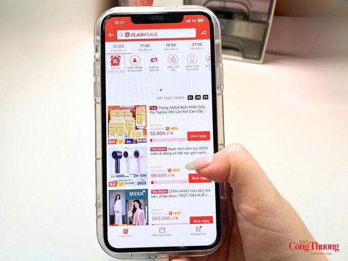 Quy mô thương mại điện tử càng lớn thì yêu cầu bảo vệ người tiêu dùng càng phải được đặt ở vị trí trung tâm.
