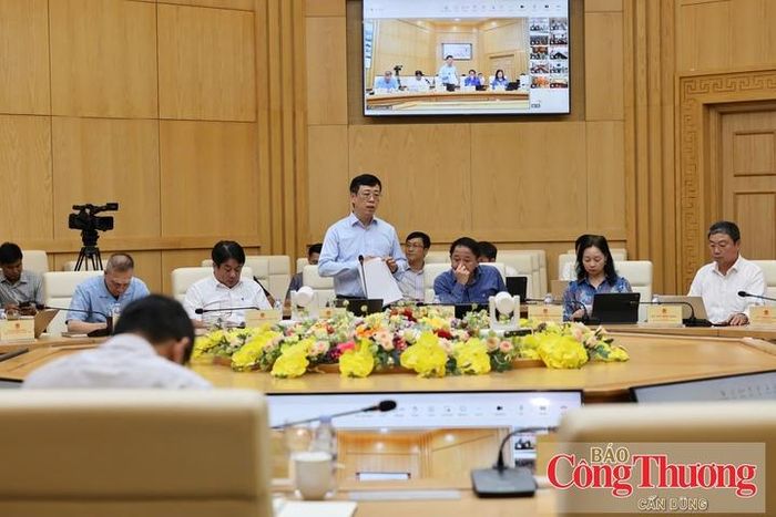 Ông Nguyễn Đức Cường, Cục trưởng Cục Điện lực phát biểu tại hội nghị.