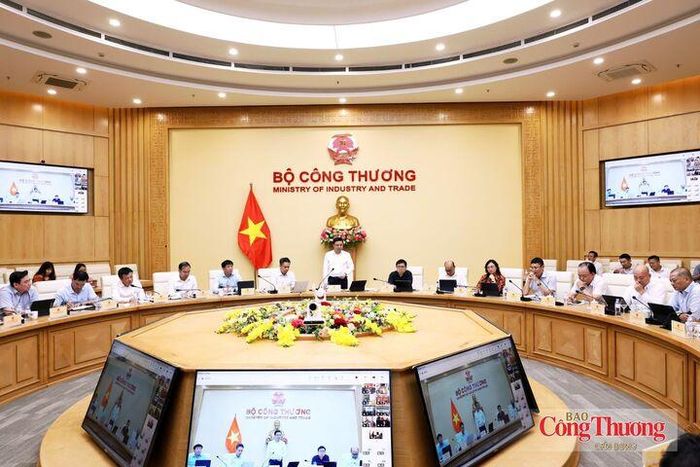 Bộ trưởng Bộ Công Thương Lê Mạnh Hùng chủ trì Hội nghị sơ kết nhiệm vụ quý III, tháng 9; đồng thời triển khai nhiệm vụ tháng 10 và phương hướng nhiệm vụ quý IV/2026.