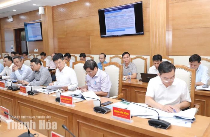 Các đại biểu dự hội nghị.