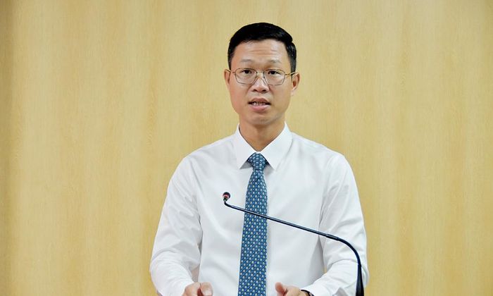  Tân Giám đốc Sở Khoa học và Công nghệ thành phố phát biểu nhận nhiệm vụ.  