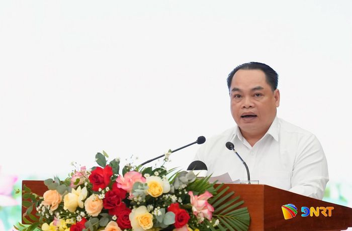 Phó Trưởng ban Tuyên giáo Ủy ban Trung ương MTTQ Việt Nam Nguyễn Tuấn Anh phát biểu tại hội thảo. Ảnh: T.HUY