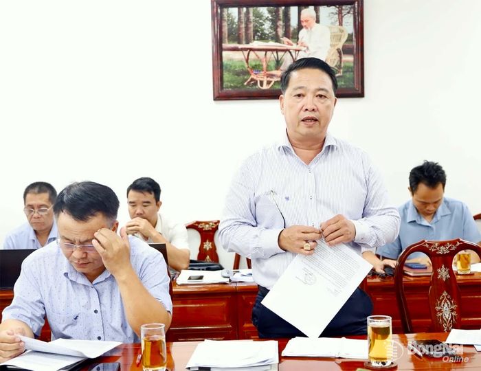 Phó Giám đốc Sở Nông nghiệp và Môi trường Nguyễn Văn Thắng phát biểu tại buổi làm việc. Ảnh: B.Nguyên