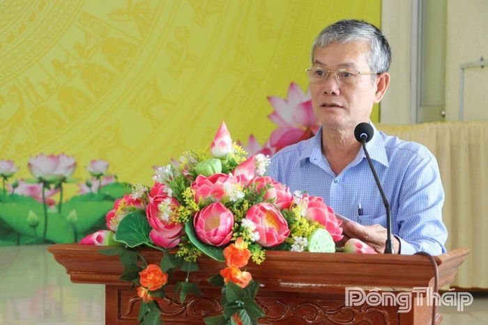 Đồng chí Đinh Văn Dũng, Ủy viên Ban Thường vụ Tỉnh ủy, Phó Chủ tịch Thường trực Ủy ban MTTQ Việt Nam tỉnh Đồng Tháp phát biểu chỉ đạo.