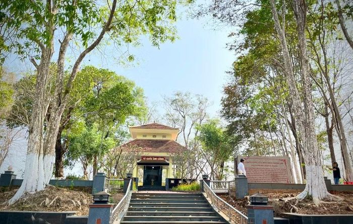 UBND tỉnh Gia Lai xếp hạng di tích cấp tỉnh Nhà bia tưởng niệm các anh hùng liệt sĩ tại Đồn 649. Ảnh: Lam Nguyên