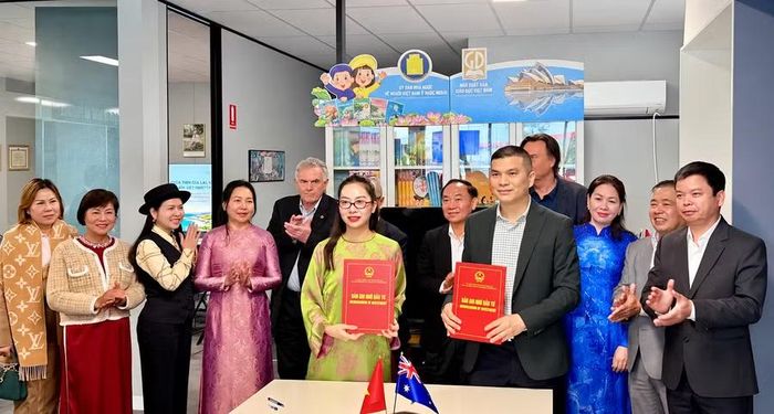 Công ty Cổ phần Vĩnh Phát BG Group và đối tác Australia ký kết MOU. Ảnh: Ngọc Luận