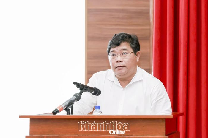 Ông Châu Ngô Anh Nhân - Giám đốc Sở Tài chính phát biểu tại hội nghị.