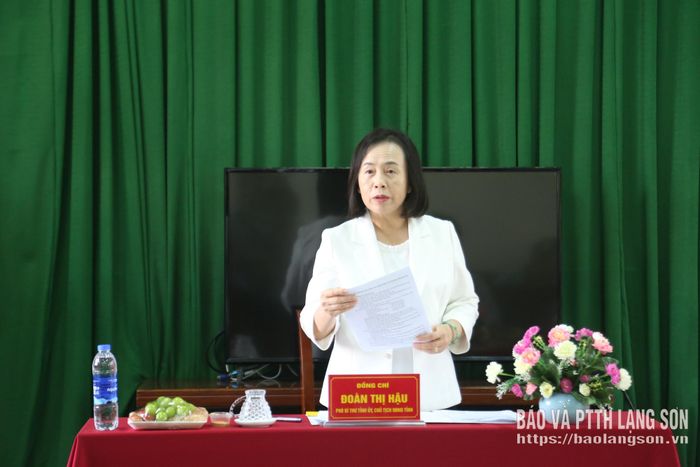 Đồng chí Đoàn Thị Hậu, Phó Bí thư Tỉnh ủy, Chủ tịch HĐND tỉnh phát biểu chỉ đạo tại buổi khảo sát