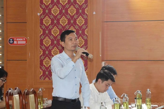 Đại biểu trao đổi ý kiến tại hội nghị.