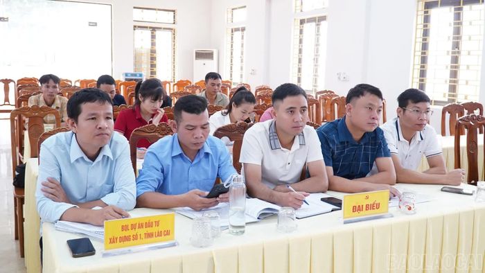 Nhiệm vụ giải phóng mặt bằng được giao cụ thể cho từng phòng, ban và thôn bản.