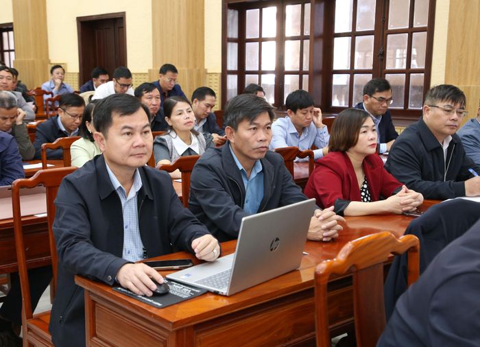 Các đại biểu tham dự hội nghị