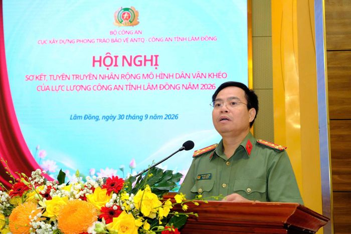 Đại tá Trần Quý Trường, Phó Cục trưởng Cục Xây dựng phong trào Bảo vệ ANTQ, Bộ Công an phát biểu tại hội nghị