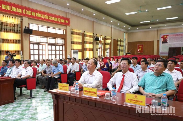 Các đại biểu dự hội nghị. Ảnh: Nguyễn Oanh