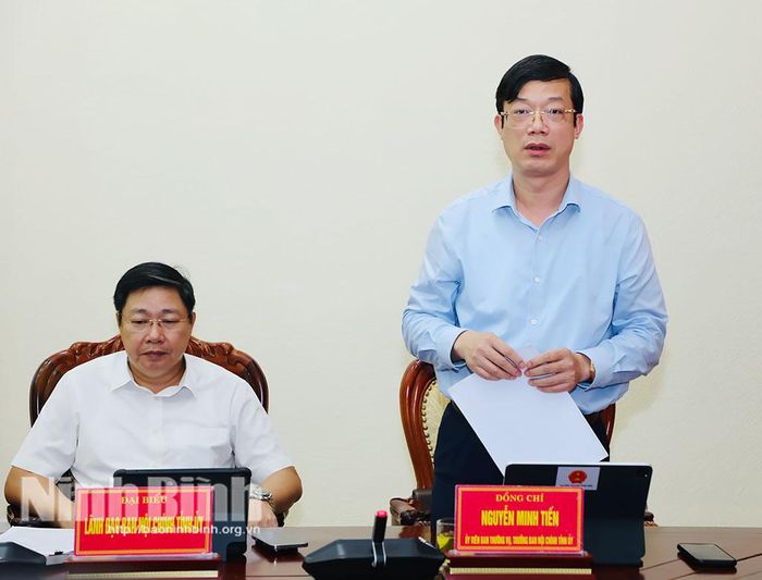 Đồng chí Nguyễn Minh Tiến, Ủy viên Ban Thường vụ Tỉnh ủy, Trưởng Ban Nội chính Tỉnh ủy phát biểu tại hội nghị.