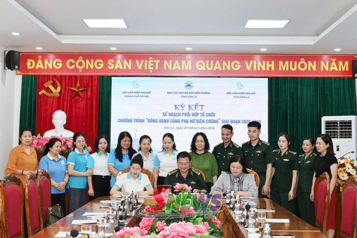 Các đơn vị ký kết kế hoạch phối hợp tổ chức Chương trình "Đồng hành cùng phụ nữ biên cương" giai đoạn 2026-2030.