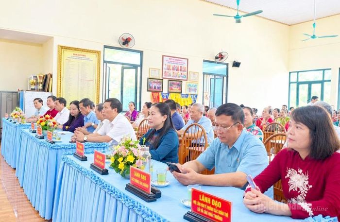 Toàn cảnh Hội nghị.