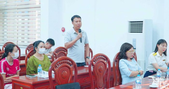 Chủ hộ kinh doanh phát biểu tại Hội nghị.