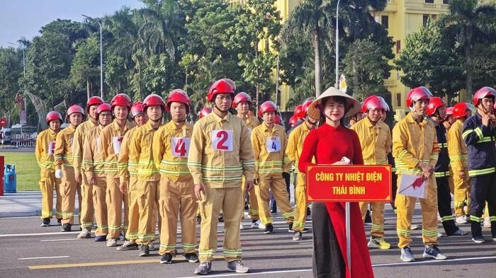 Đội tuyển Công ty Nhiệt điện Thái Bình tham gia Hội thao kỹ thuật chữa cháy và cứu nạn, cứu hộ tỉnh Hưng Yên năm 2026.