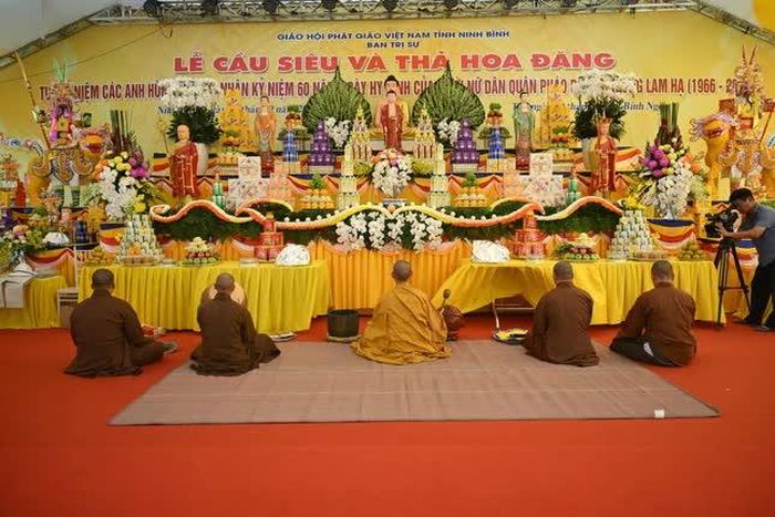 Khóa lễ tụng kinh cầu nguyện
