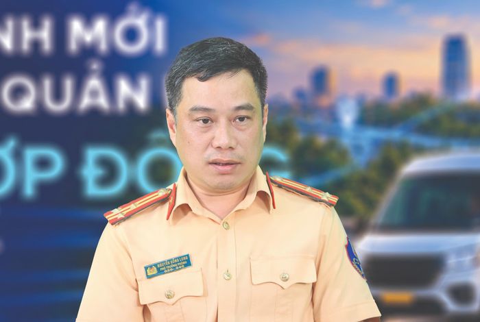 Thượng tá Nguyễn Hồng Long, Phó Trưởng phòng Hướng dẫn tuyên truyền, điều tra, giải quyết tai nạn giao thông (Cục CSGT).