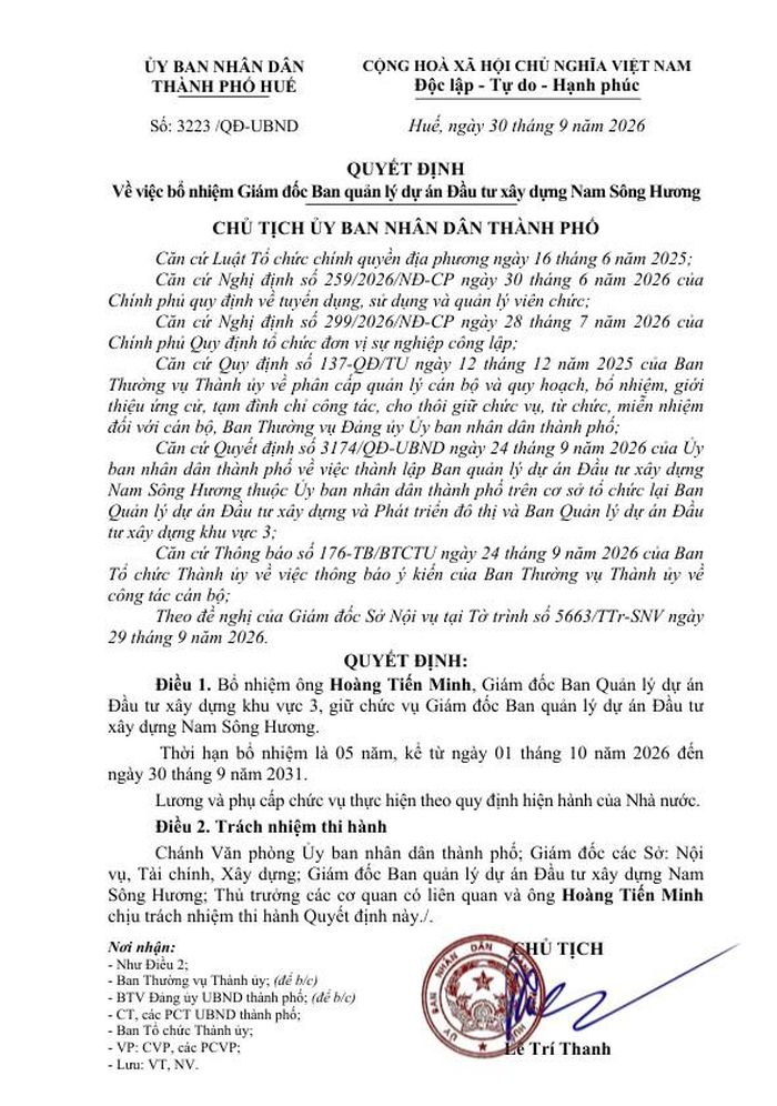 Chủ tịch UBND TP Huế vừa ký Quyết định bổ nhiệm 3 giám đốc Ban QLDA để điều hành 3 ban mới thành lập và chính thức đi vào hoạt động từ ngày 1/10/2026.