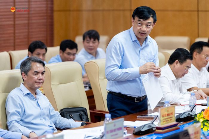 Trưởng Ban Tuyên giáo Thành ủy Bắc Ninh Nguyễn Đình Lợi phát biểu tại Hội nghị