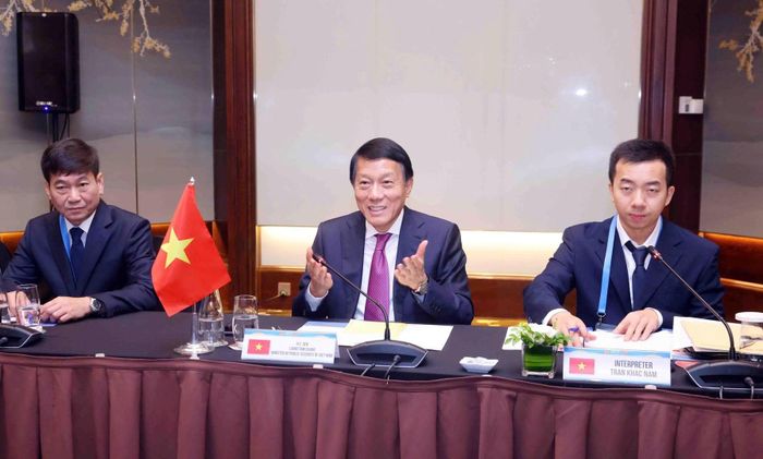 Bộ trưởng Lương Tam Quang bày tỏ vui mừng trước những kết quả tích cực trong quan hệ hợp tác giữa Bộ Công an Việt Nam và Bộ Nội vụ Campuchia thời gian qua