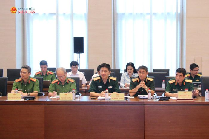 Các đại biểu tham dự phiên họp. Ảnh: Đắc Trường