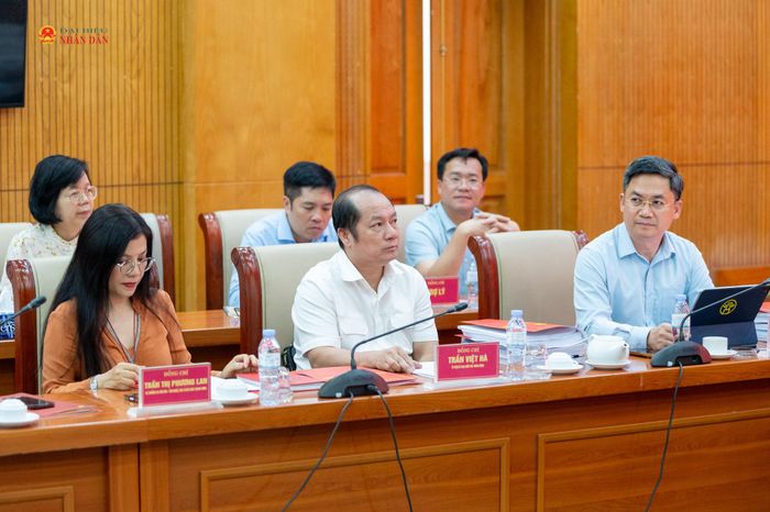 Các đại biểu tham dự hội nghị