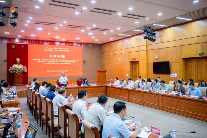 Quang cảnh hội nghị