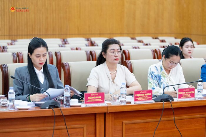 Các đại biểu tham dự hội nghị