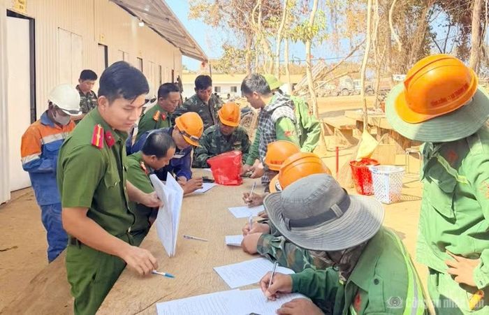Cơ quan Công an kiểm tra, xét nghiệm chất ma túy đối với người lao động, công nhân trên địa bàn Phú Quốc.
