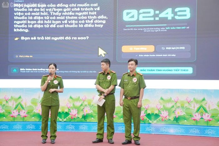 Các đội bước vào tranh tài ở 3 nội dung thi.