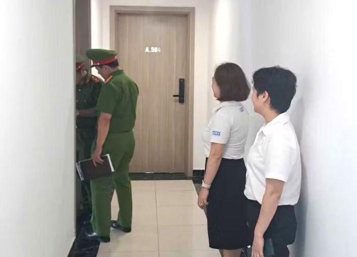 Kiểm tra các căn hộ tại chung cư Nera Garden có người thuê ở.