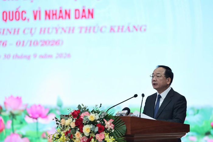 Ủy viên Bộ Chính trị, Bí thư Trung ương Đảng, Trưởng Ban Tuyên giáo Trung ương Trịnh Văn Quyết phát biểu khai mạc Hội thảo.