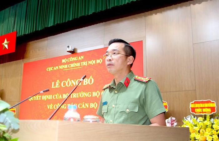 Đại tá Nguyễn Đại Đồng phát biểu tại buổi lễ.