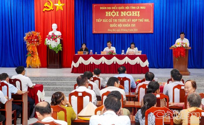 Hơn 120 cử tri xã Đông Hải tham dự hội nghị tiếp xúc với Đoàn đại biểu Quốc hội tỉnh Cà Mau sáng 30/9/2026.
