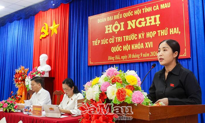 Đại biểu Nguyễn Thị Mỹ Hạnh, thông tin đến cử tri kết quả Kỳ họp không thường lệ lần thứ nhất, Quốc hội khoá XVI và tình hình hoạt động của Đoàn đại biểu Quốc hội tỉnh tại kỳ họp.