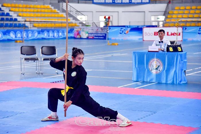 VĐV thi tài môn võ cổ truyền.